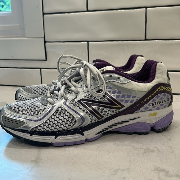 New Balance Women's 1260 V2 Running Shoes Sz 10 2A Narrow - Picture 10 of 16